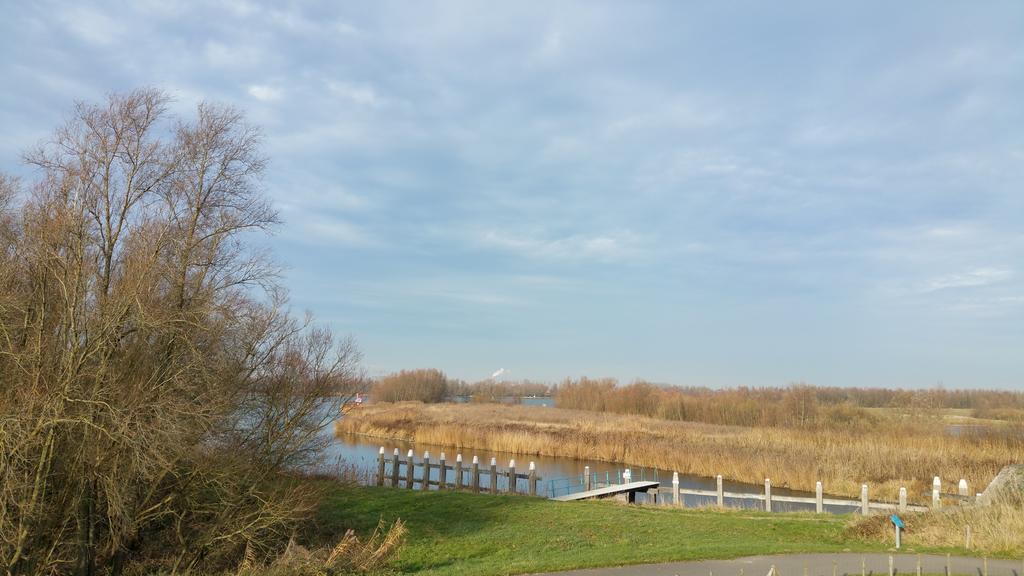 Hotel De Brabantse Biesbosch Werkendam Exteriér fotografie